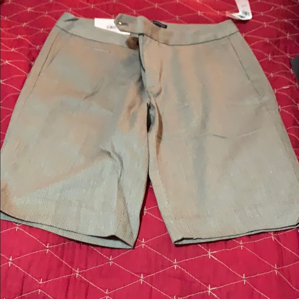 Short pants